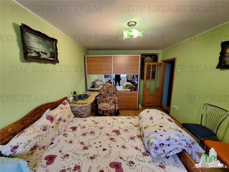 Apartament 3 camere - Calarasi - vanzare