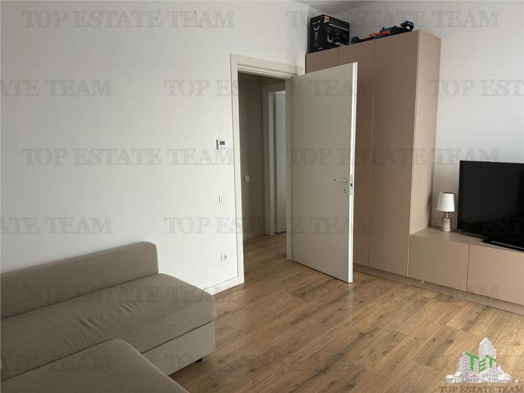 Apartament 3 camere de vanzare in zona Sisesti