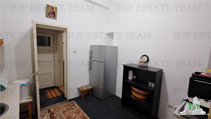 Apartament de 3 camere ultracentral, cladire interbelica (solida) etaj 1, Natiunile Unite