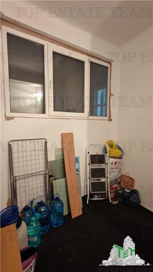 Apartament de 3 camere ultracentral, cladire interbelica (solida) etaj 1, Natiunile Unite