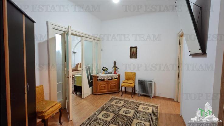 Apartament de 3 camere ultracentral, cladire interbelica (solida) etaj 1, Natiunile Unite