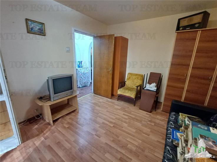 Apartament 3 camere de inchiriat la 2min de metrou Romancierilor