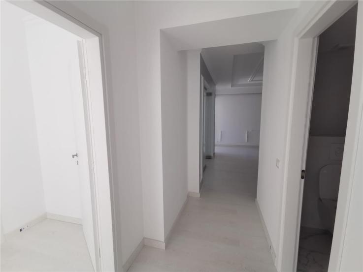 Apartament cu 3 camere de vanzare in zona Dorobanti