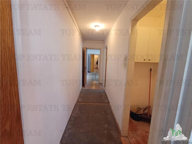 Apartament 3 camere bloc anvelopat zona Apusului