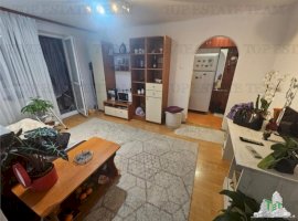 Apartament 3 camere mobilat etaj 2 Bd Timisoara