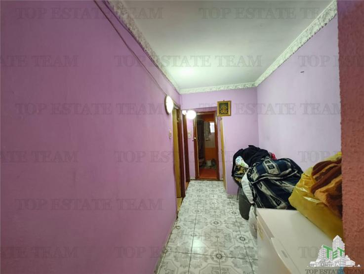 Apartament 3 Camere Etaj 1 Decomandat 61 MP Giulesti