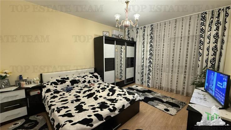 Apartament 3 camere 2 bai decomandat centrala proprie metrou Timpuri Noi