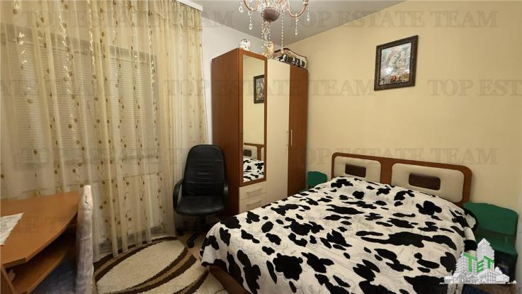 Apartament 3 camere 2 bai decomandat centrala proprie metrou Timpuri Noi