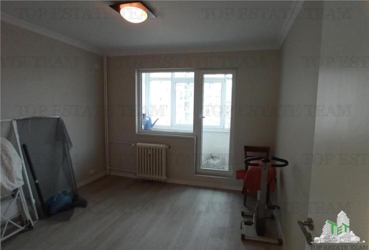 Apartament renovat 3 camere, de inchiriat zona Obor