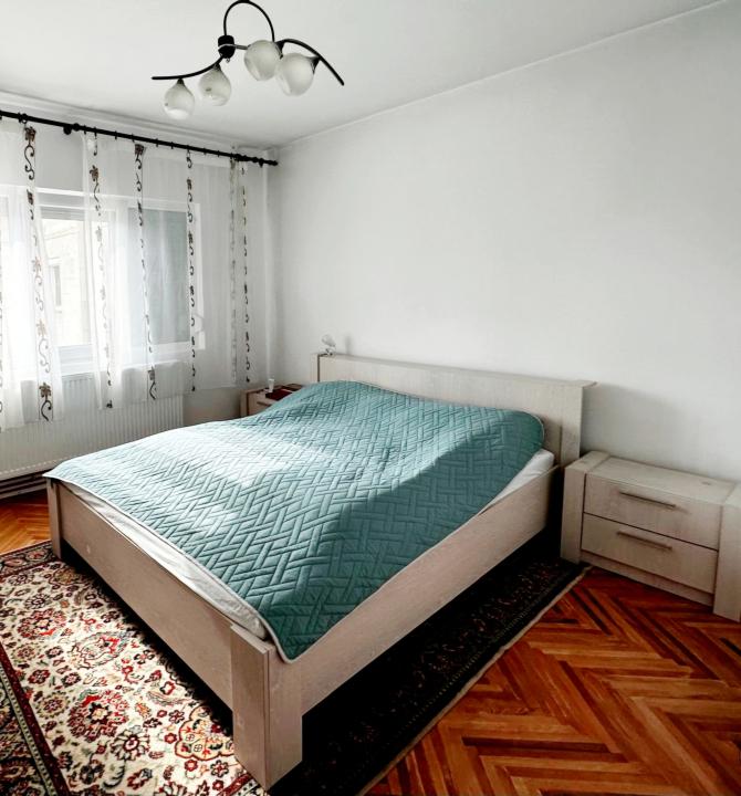 Apartament 3 camere, Girocului