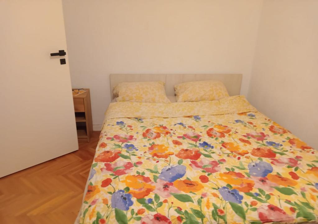  Apartament 2 camere ,Spitalul Judetean -Girocului 