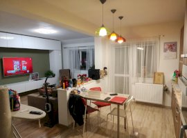 Apartament 3 camere zona Lipovei