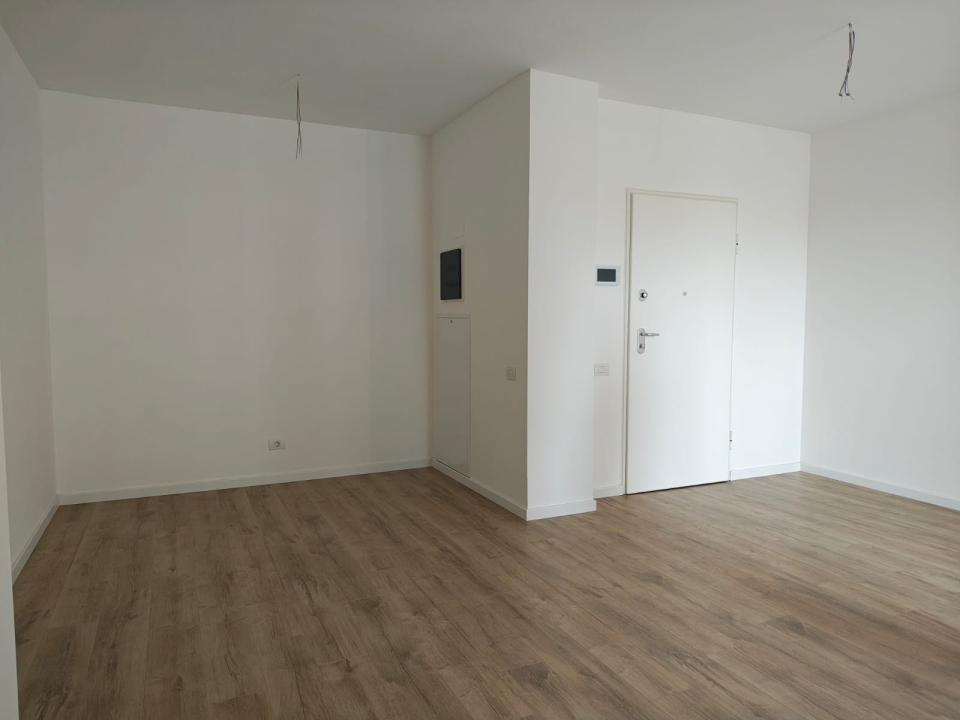 Apartamanet 2 camere Torontalului