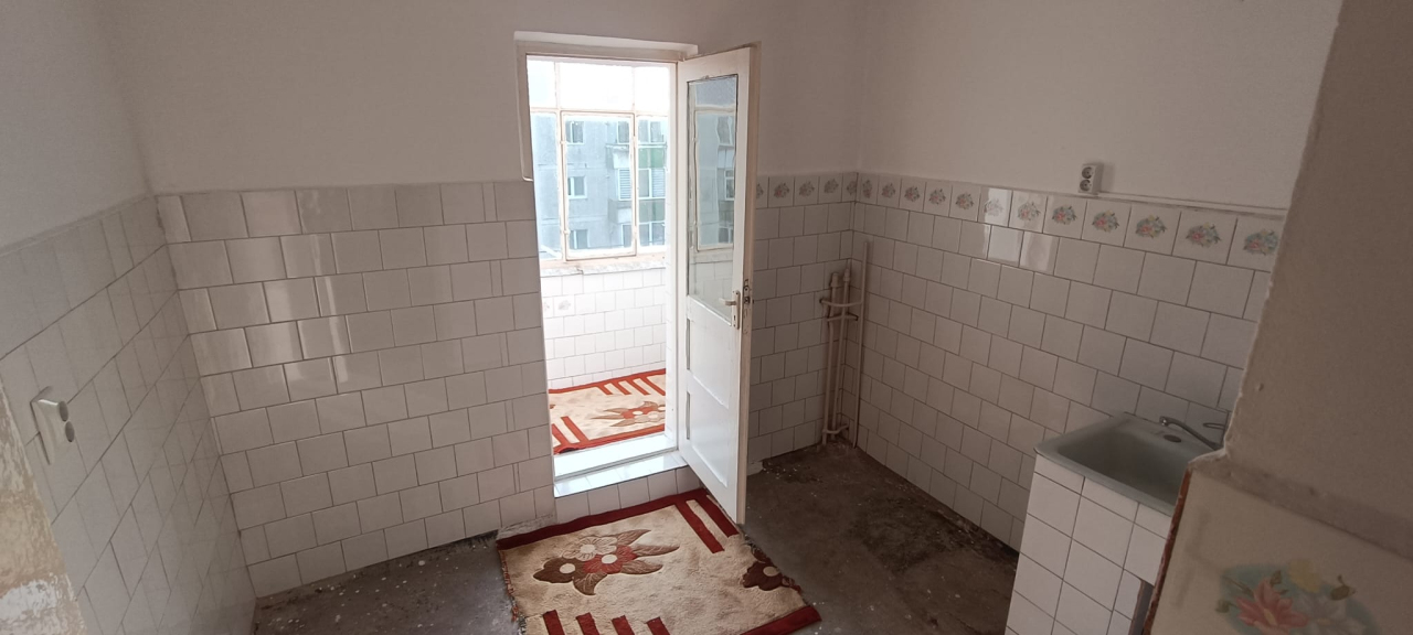 Apartament 2 camere zona Lipovei 