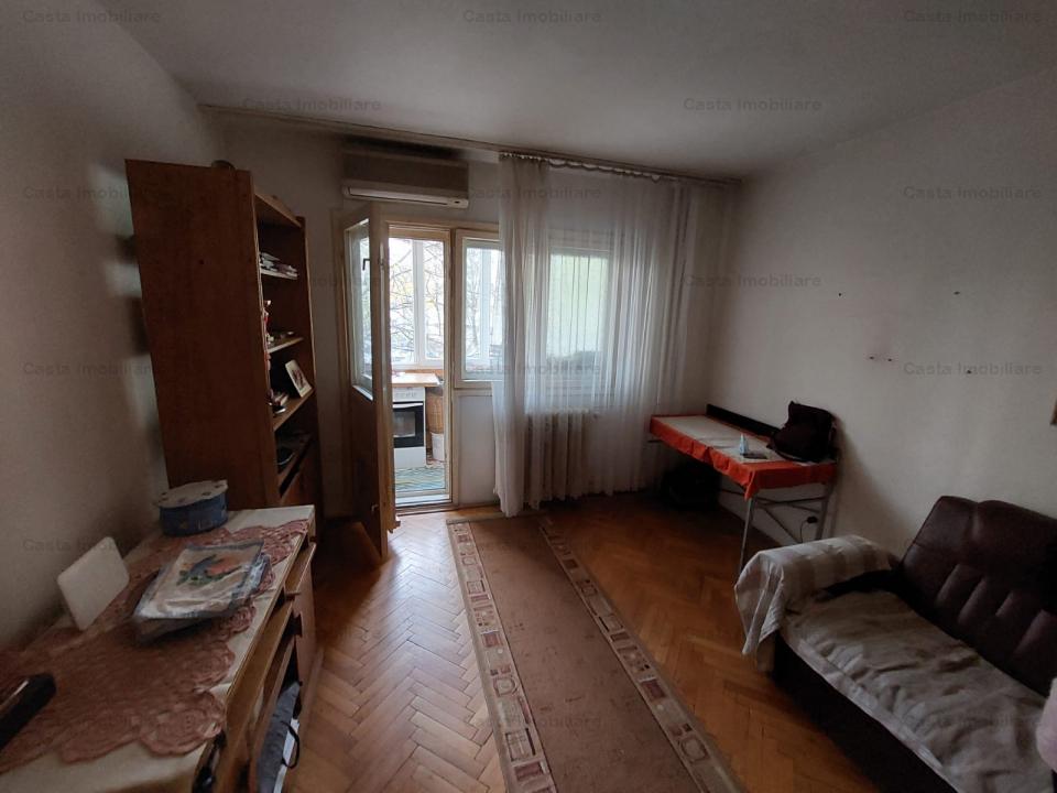 Apartament 2 camere, Basarabia, Nicolae Grigorescu, Tina Petre