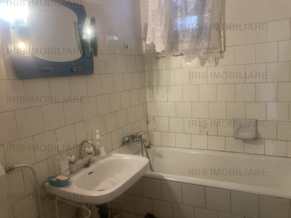  Podu Ros!Apartament 3 camere,etaj 1/4,75000euro!