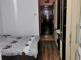 270 Euro! Garsoniera in zona Granit, et 1, la strada