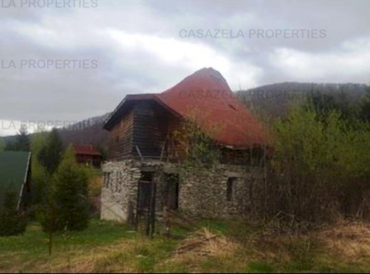 Pensiune in curs de executie in Bulz, zona turistica Coads LAcului, sat Remeti, Bihor