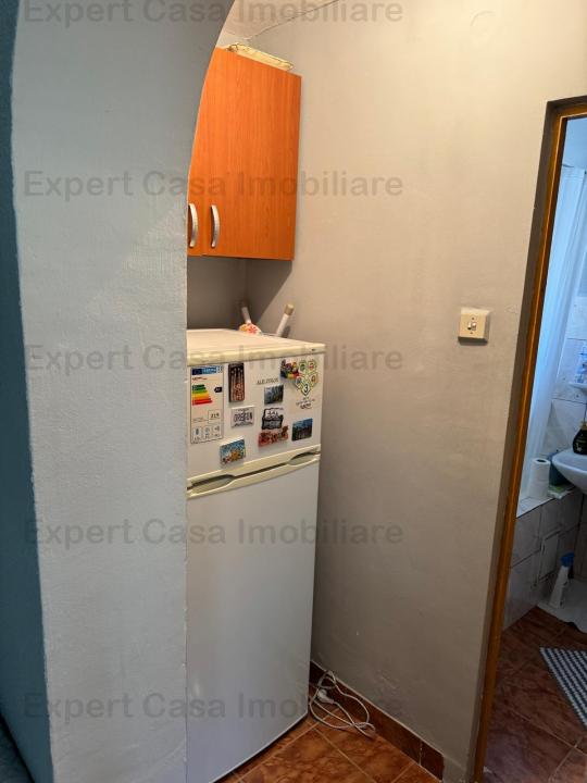 Apartament 2 camere Cantemir/ Podu Ros