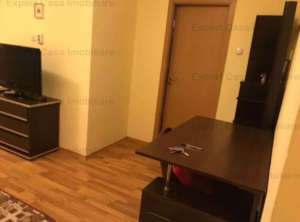 Inchiriez apartament 2 camere Podu Ros