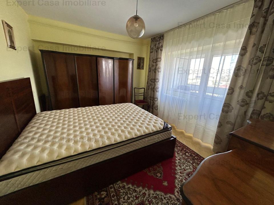 Apartament 4 Camere Decomandat Bl 1994 Podu Ros - Nicolae Iorga      