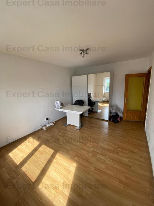 Apartament | 3 camere | Decomandat | Pacurari