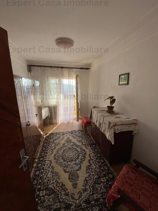 Apartament | 4 camere | Semidecomandat | Pacurari