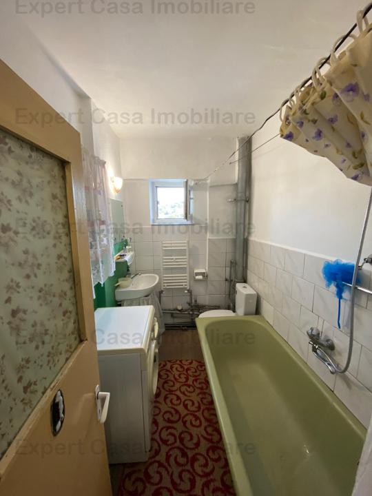 Apartament | 4 camere | Semidecomandat | Pacurari