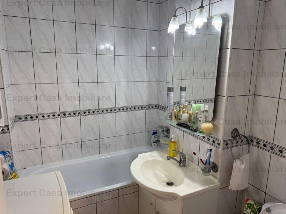 Apartament de vânzare în Mircea cel Bătrân