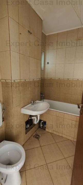 Apartment cu 4 camere Podu Ros