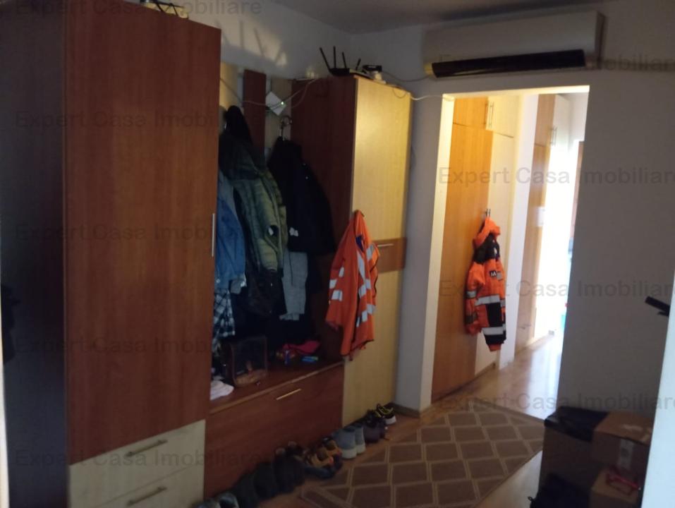 Apartament | 3 camere | Decomandat | Canta