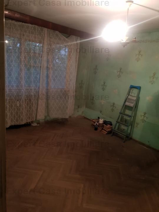 Apartament 2 camere zona Cantemir