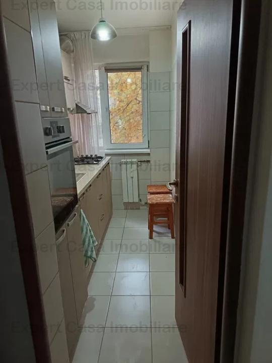 Apartament 3 camere,Alexandru-Piata Voievozilor