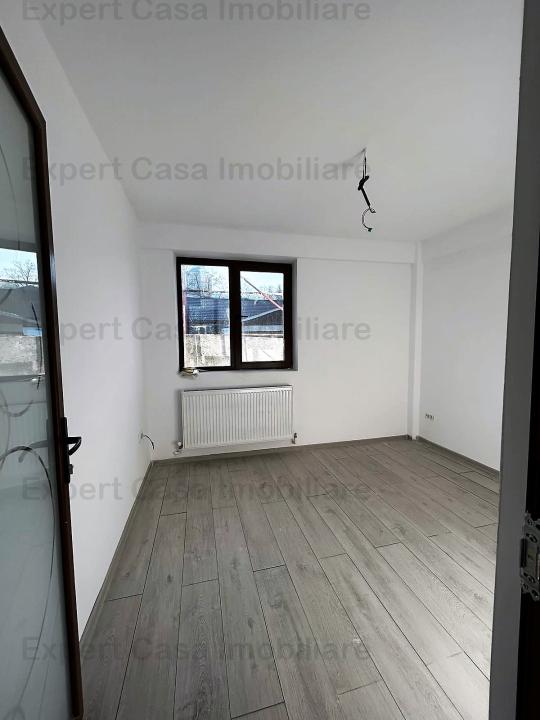 Apartament 4 camere la vila 2023,Podul de Fier-Moara de Vant