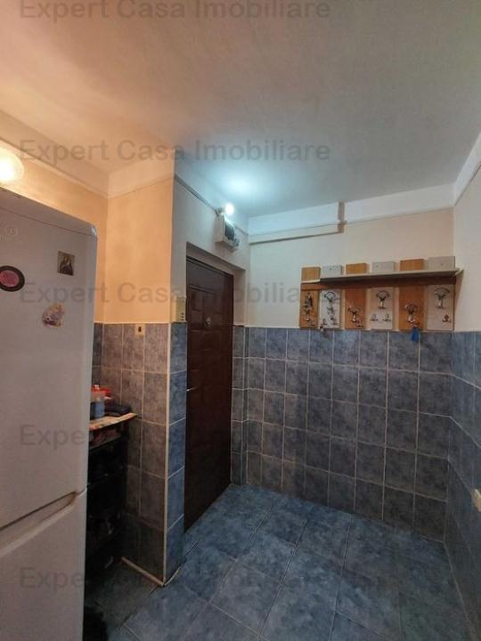 Apartament 2 camere Podu ros/ Cantemir