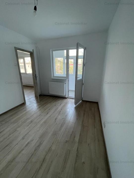 Apartament cu 2 camere, renovat complet - zona Alexandru - P-ta Voievozilor