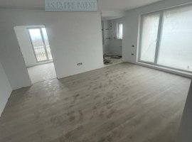 Apartament 3 camere decomandat - zona Sanpetru (ID: 10266)