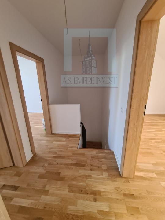 Apartament 4 camere pe doua nivele - zona Brașovul Vechi