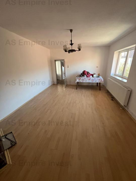 Casa singur in curte - zona Schei (ID: 15937)