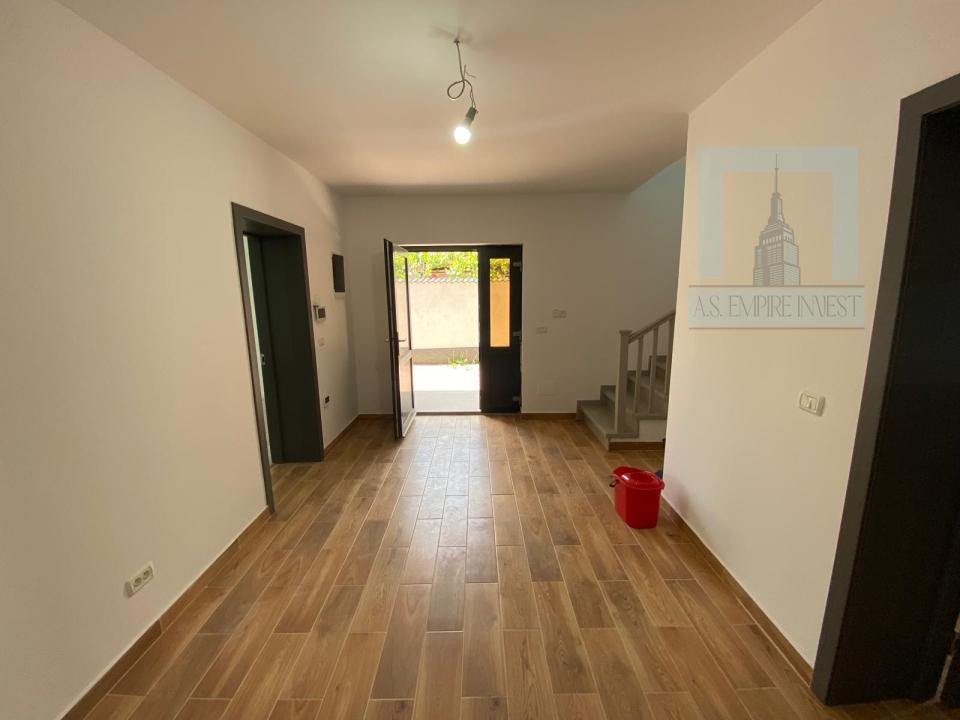 Casa/Villa, singur in curte - zona Codlea (ID:12793)