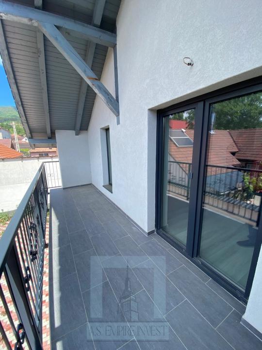 Casa/Villa, singur in curte - zona Codlea (ID:12793)