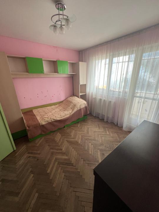 Apartament 3 camere - zona Centrul Civic (ID: 17575)