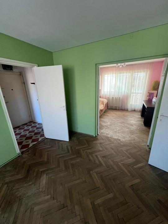 Apartament 3 camere - zona Centrul Civic (ID: 17575)