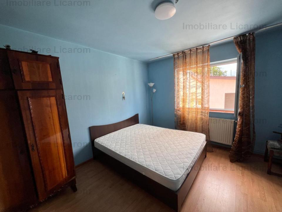 Casa cu 3 camere,Bod Colonie,curte,460 Eur/luna