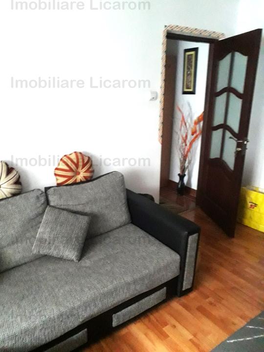 Apartament spatios 2 camere Racadau Tampei, bloc tip vila.