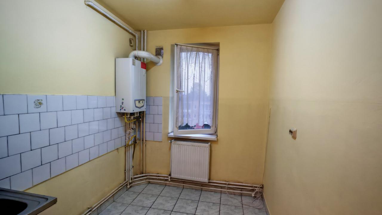 Apartament 2 camere Astra aproape de LIDL,etaj 5,liber la vanzare