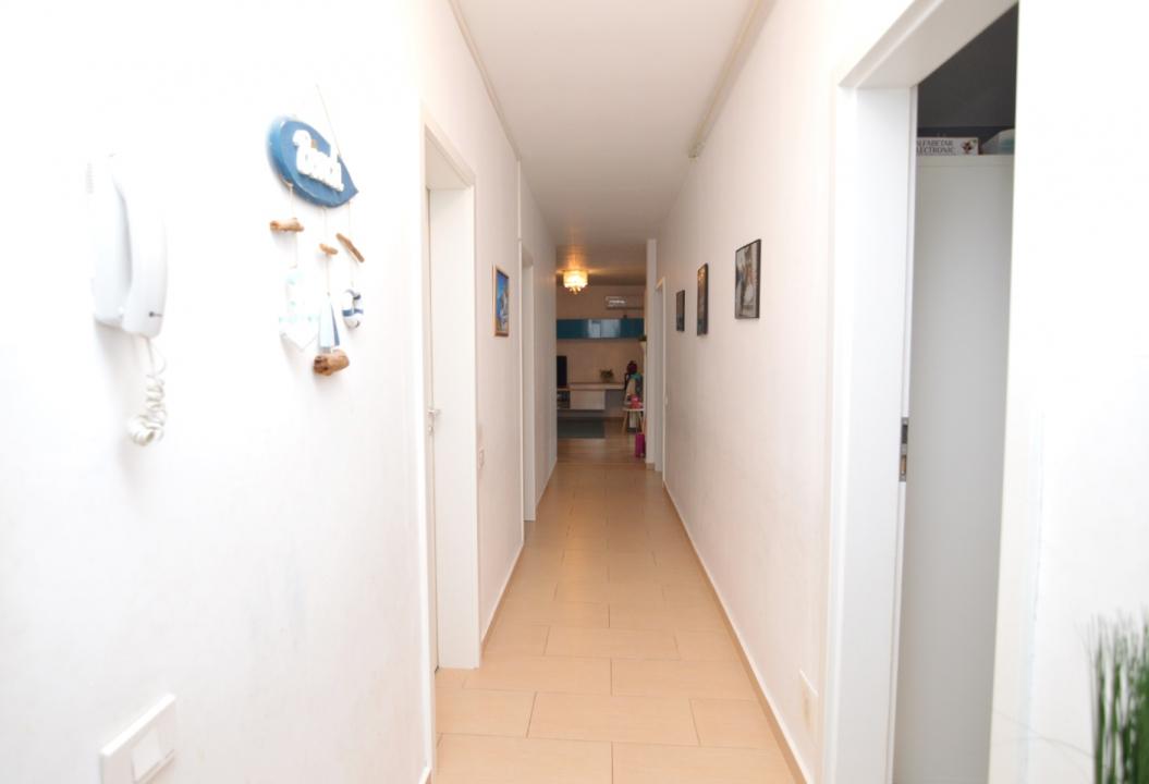 RealKom Agentie Imobiliara Tineretului Oferta Vanzare Apartament 2 Camere Transformat in 3 Camere Ti
