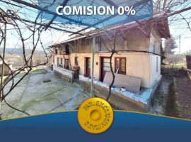 0% Comision Casa de renovat cu teren de 1274 mp intravilan Micesti-Purcareni!