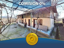 0% Comision Casa de renovat cu teren de 1274 mp intravilan Micesti-Purcareni!