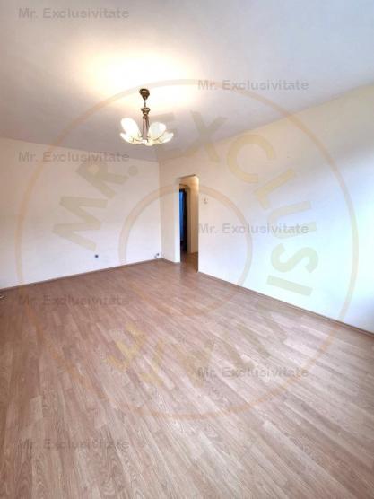 Apartament 3 camere decomandat Pitesti-Trivale, Etaj 2!